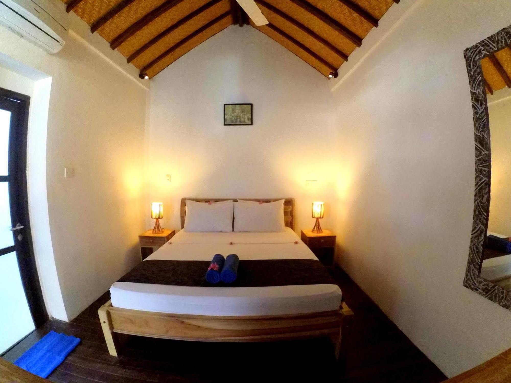 Drupadi Bungalows Gili Trawangan Exterior foto